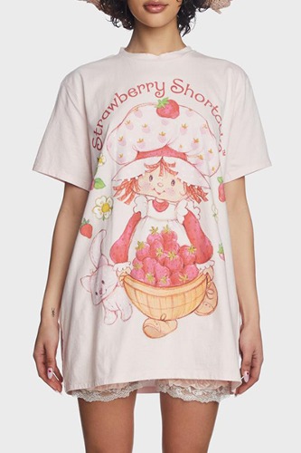 [당일배송] Strawberry Shortcake Life Is Delicious Oversized Tee